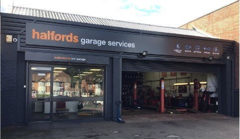 Halfords Garage Services - Hall Green branch