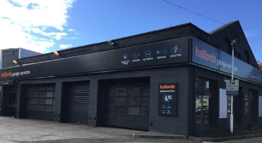 Halfords Garage Services - Manchester (Northenden M22) branch