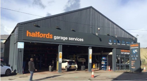 Halfords Garage Services - Huddersfield branch