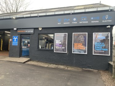 Halfords Garage Services Glasgow (Pollokshaw) branch