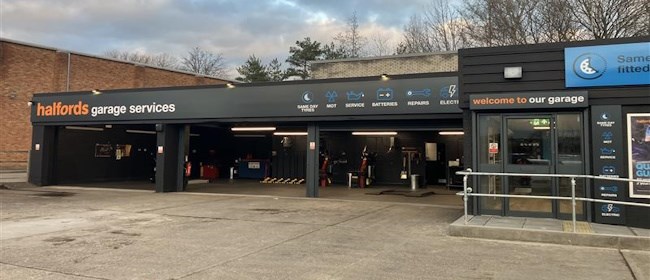Halfords Garage Services Harrogate (Ripon Road) branch