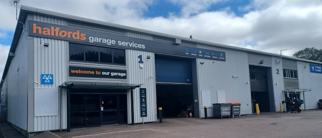 Halfords Garage Services Sittingbourne branch