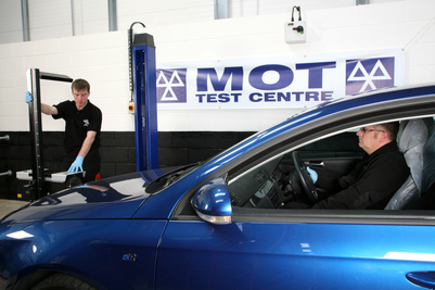 what does mot mean?